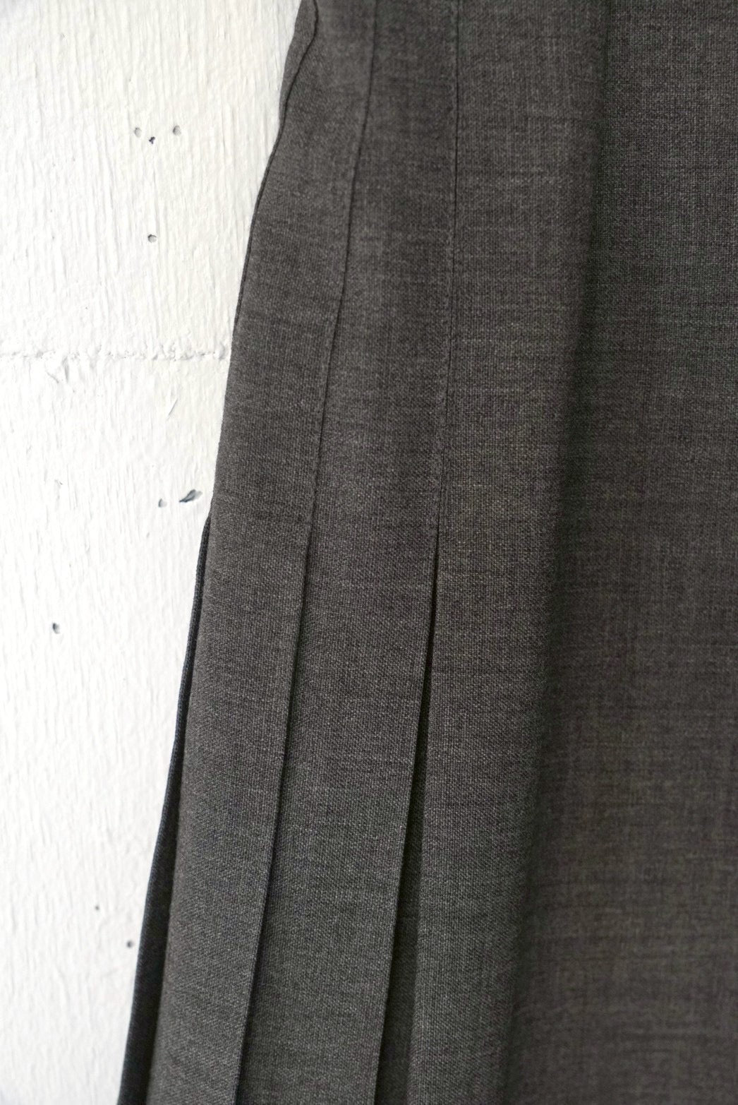 pleats wrap skirt