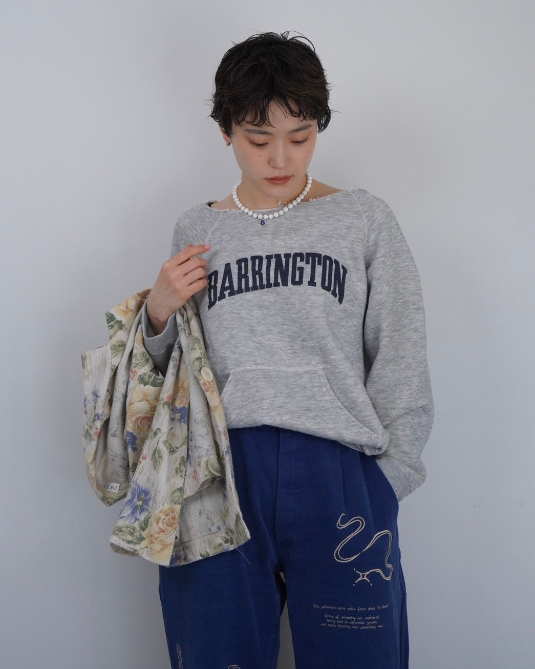 cut off design sweatshirt