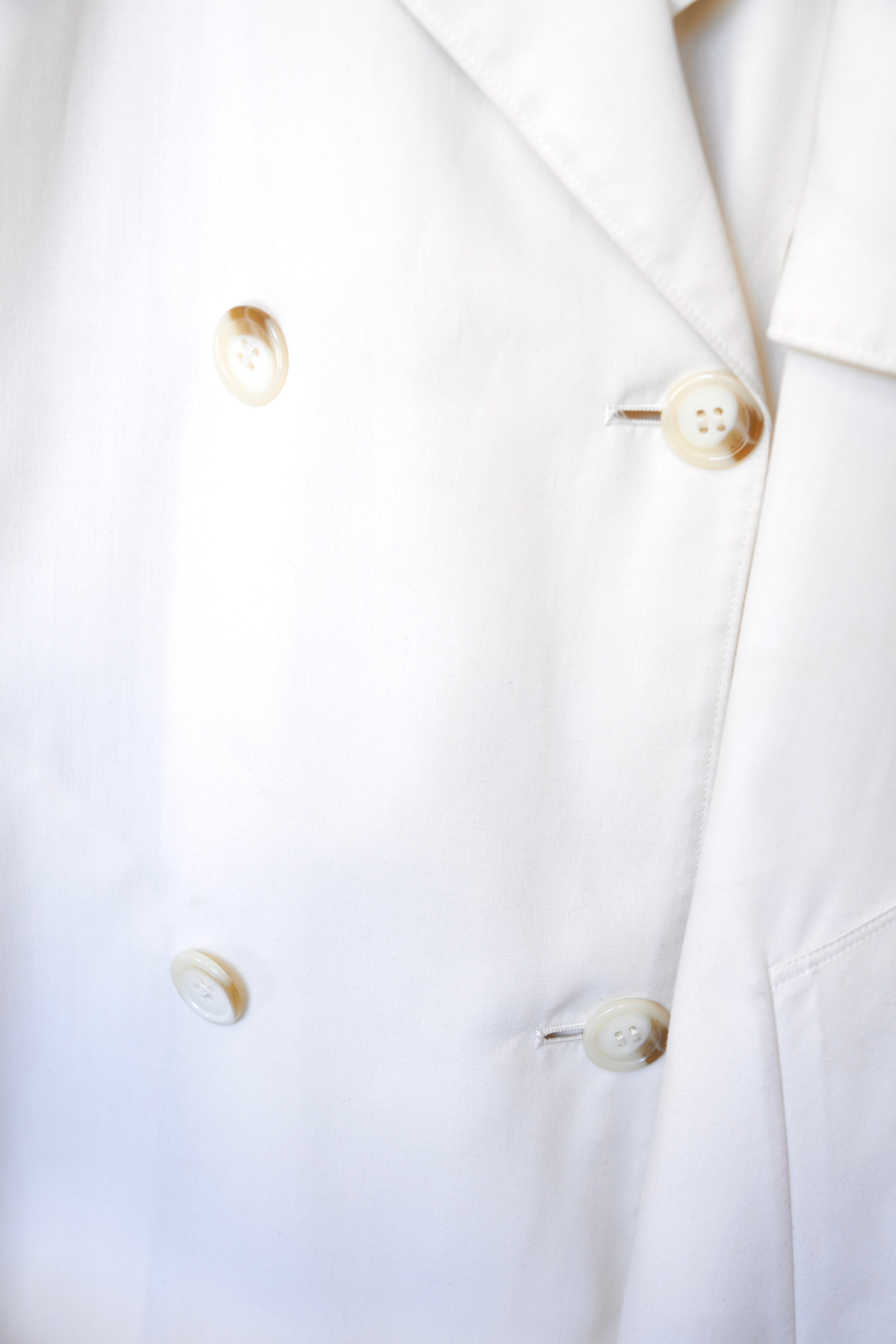 light cross jacket coat