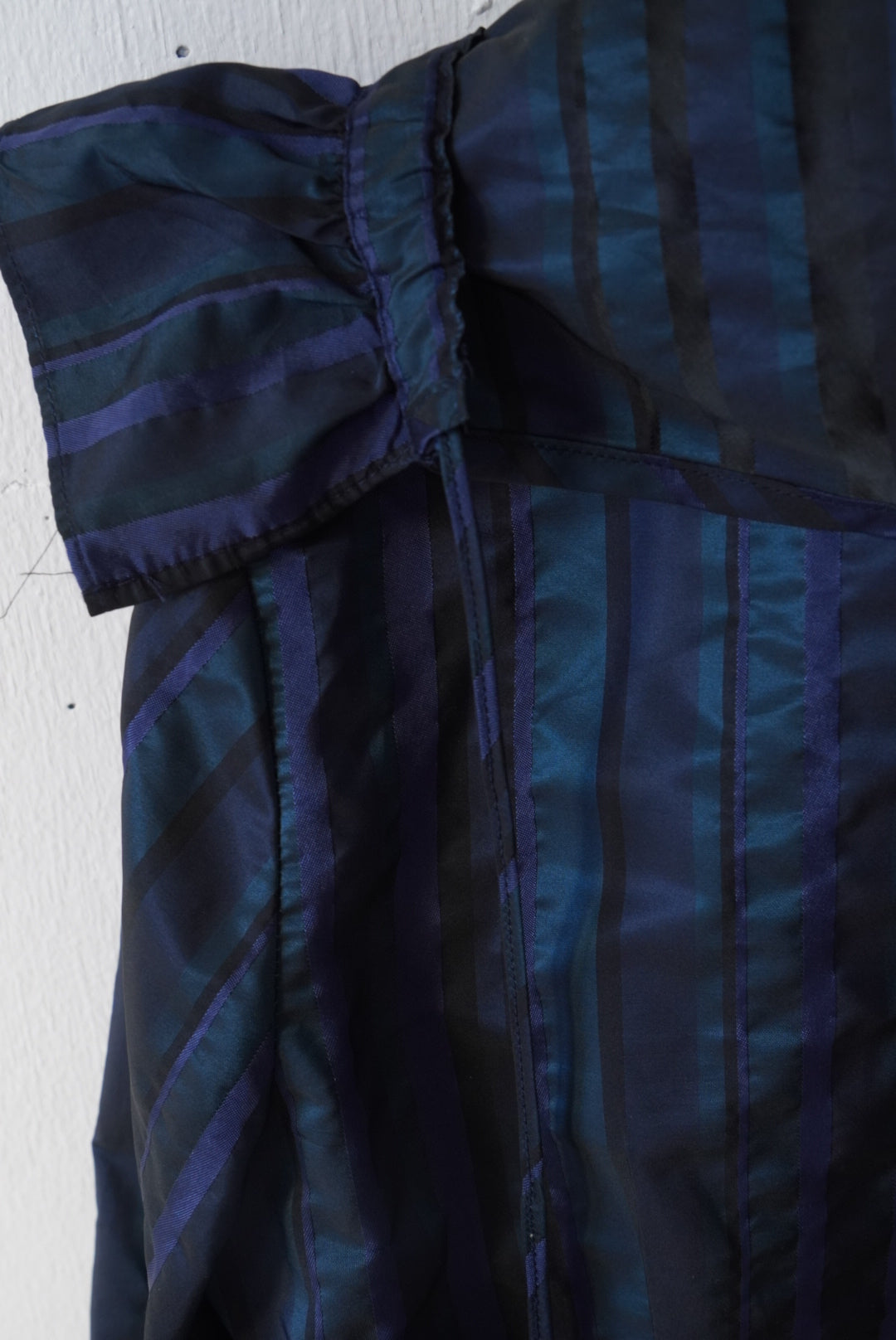 stripe frill design blouse
