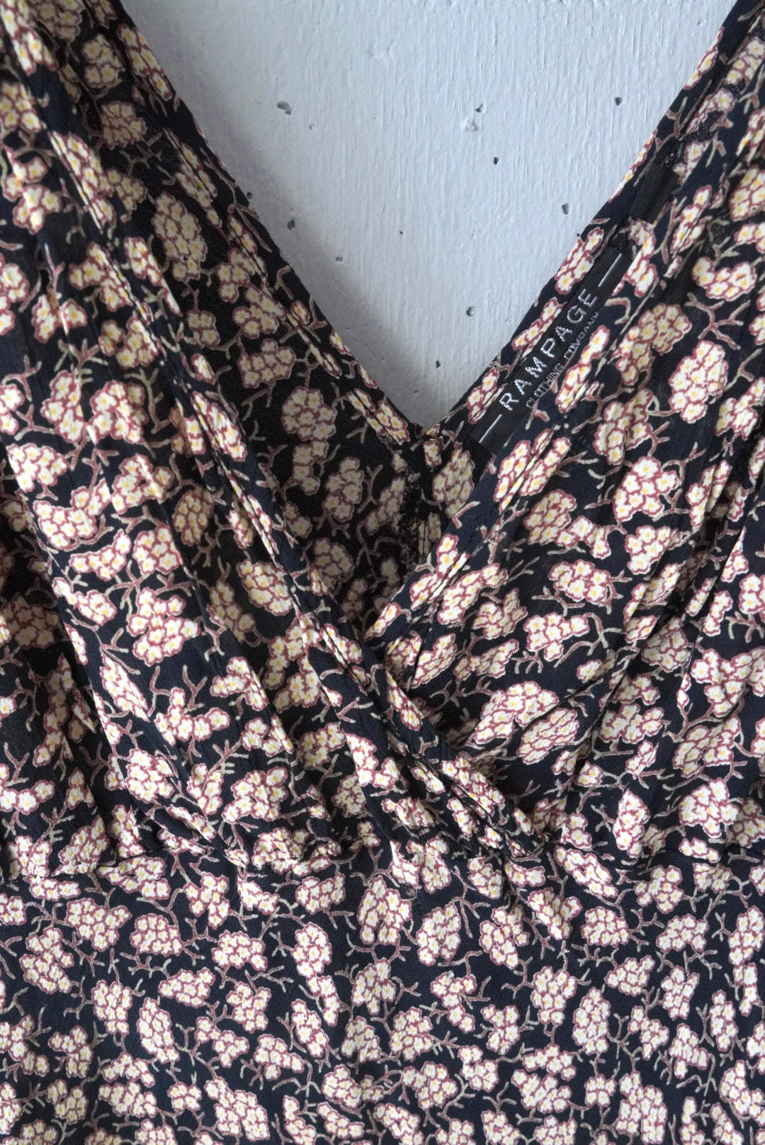 flower deep v neck onepiece