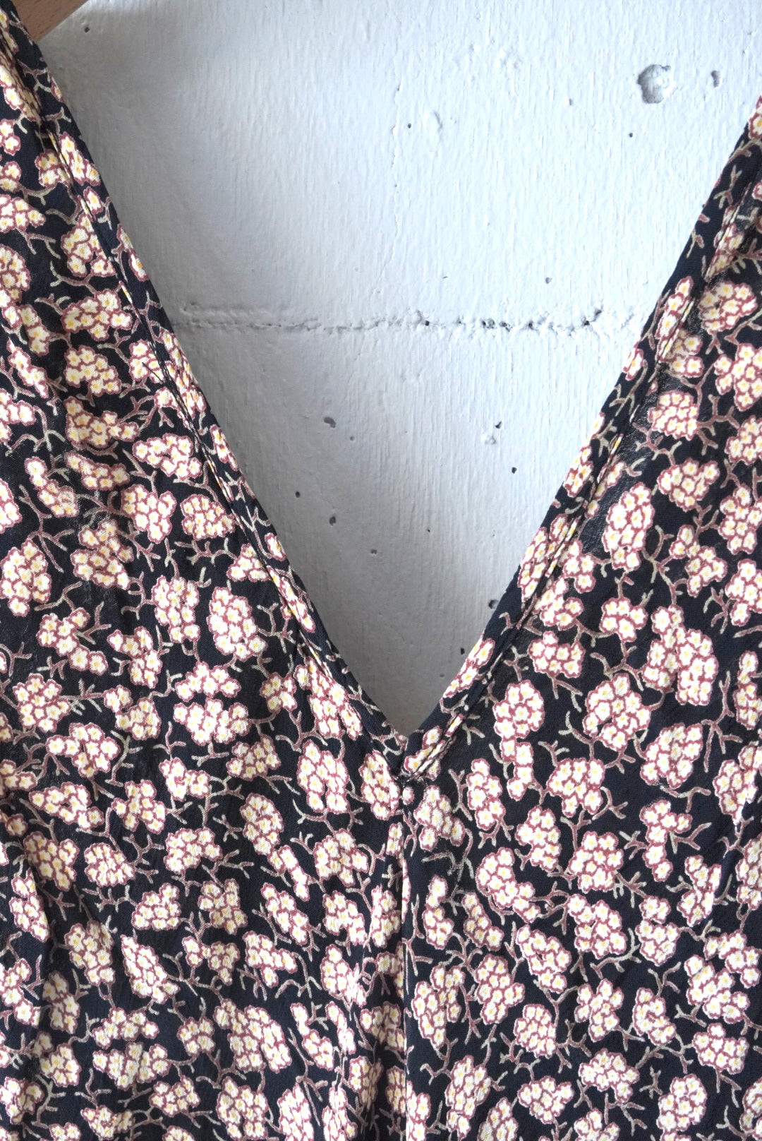 flower deep v neck onepiece