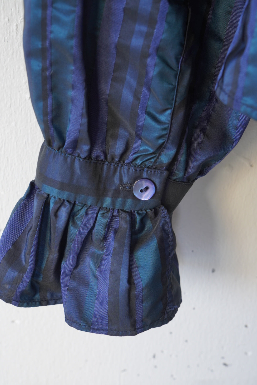 stripe frill design blouse