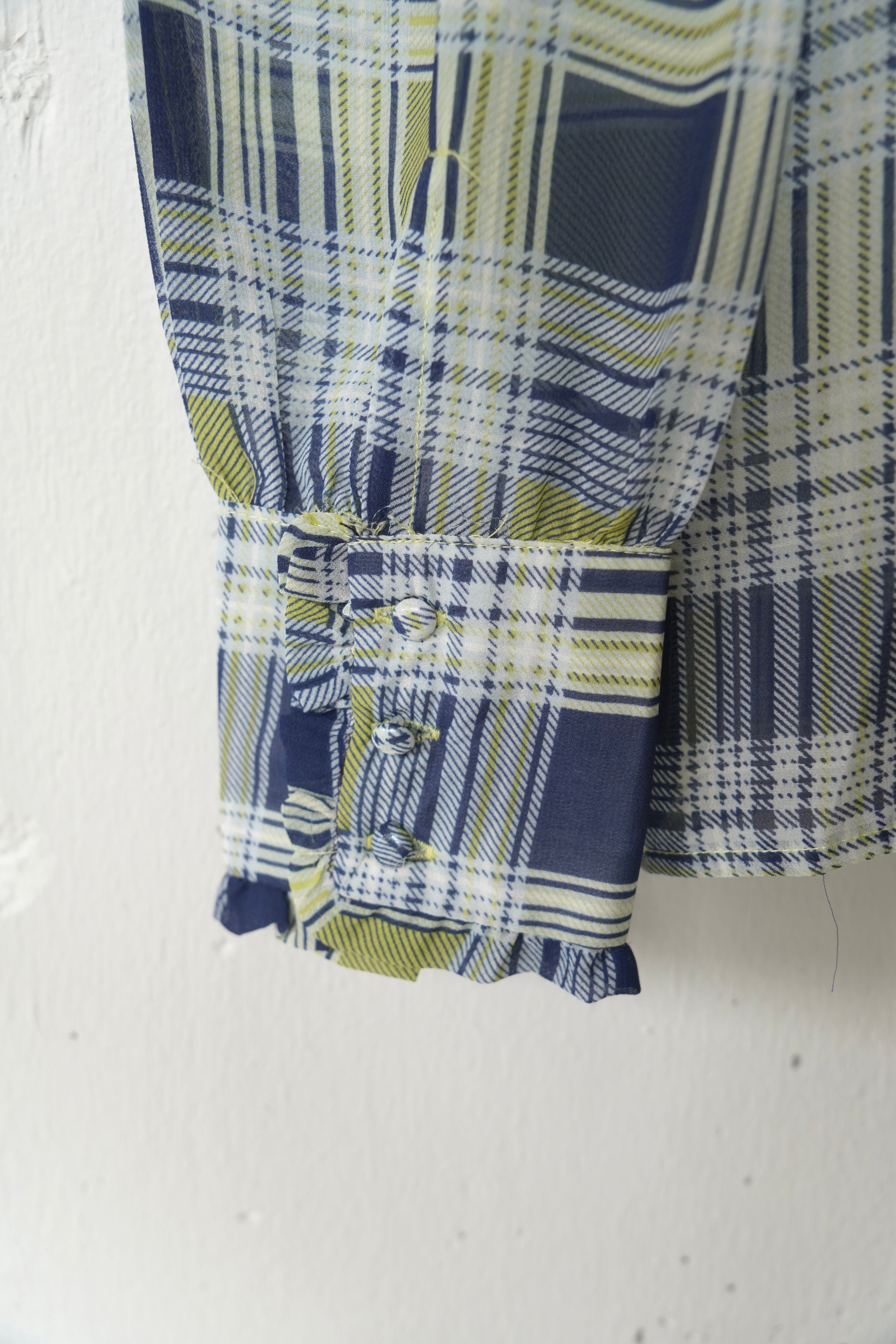 check sheer tie blouse