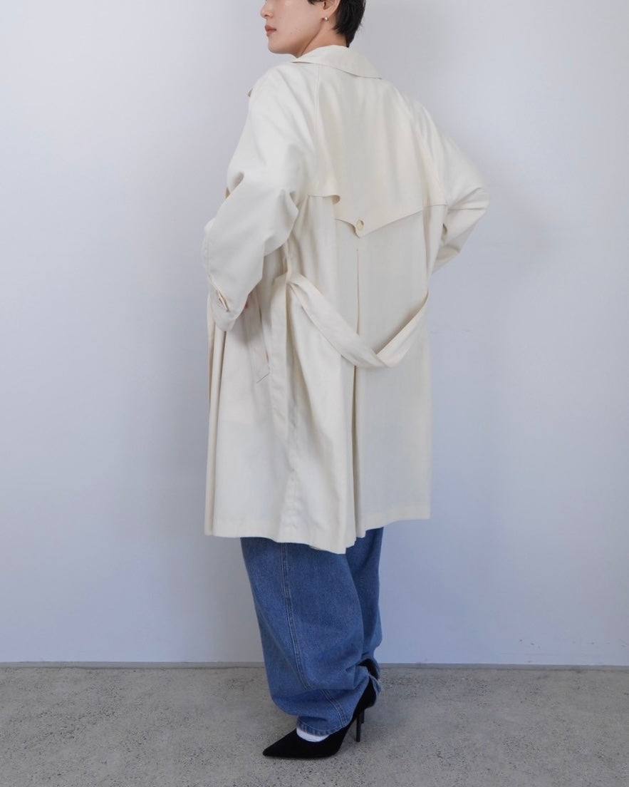 light cross jacket coat