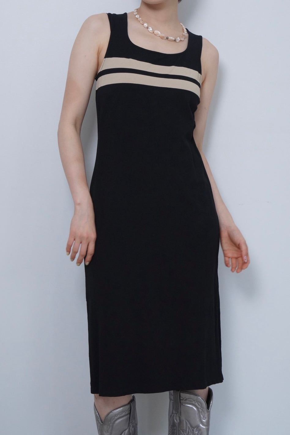 line design tank one piece