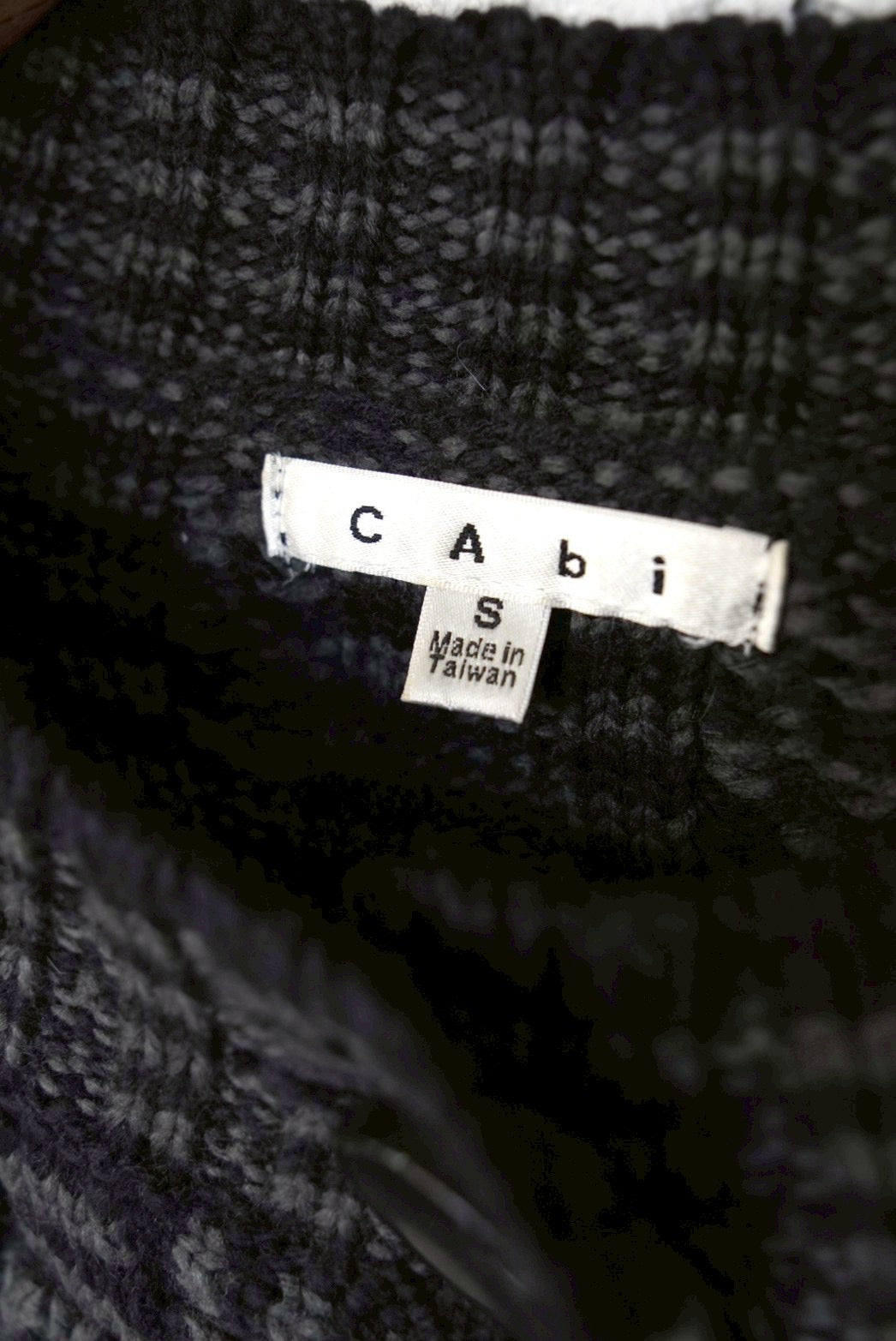 cropped length knit cardigan