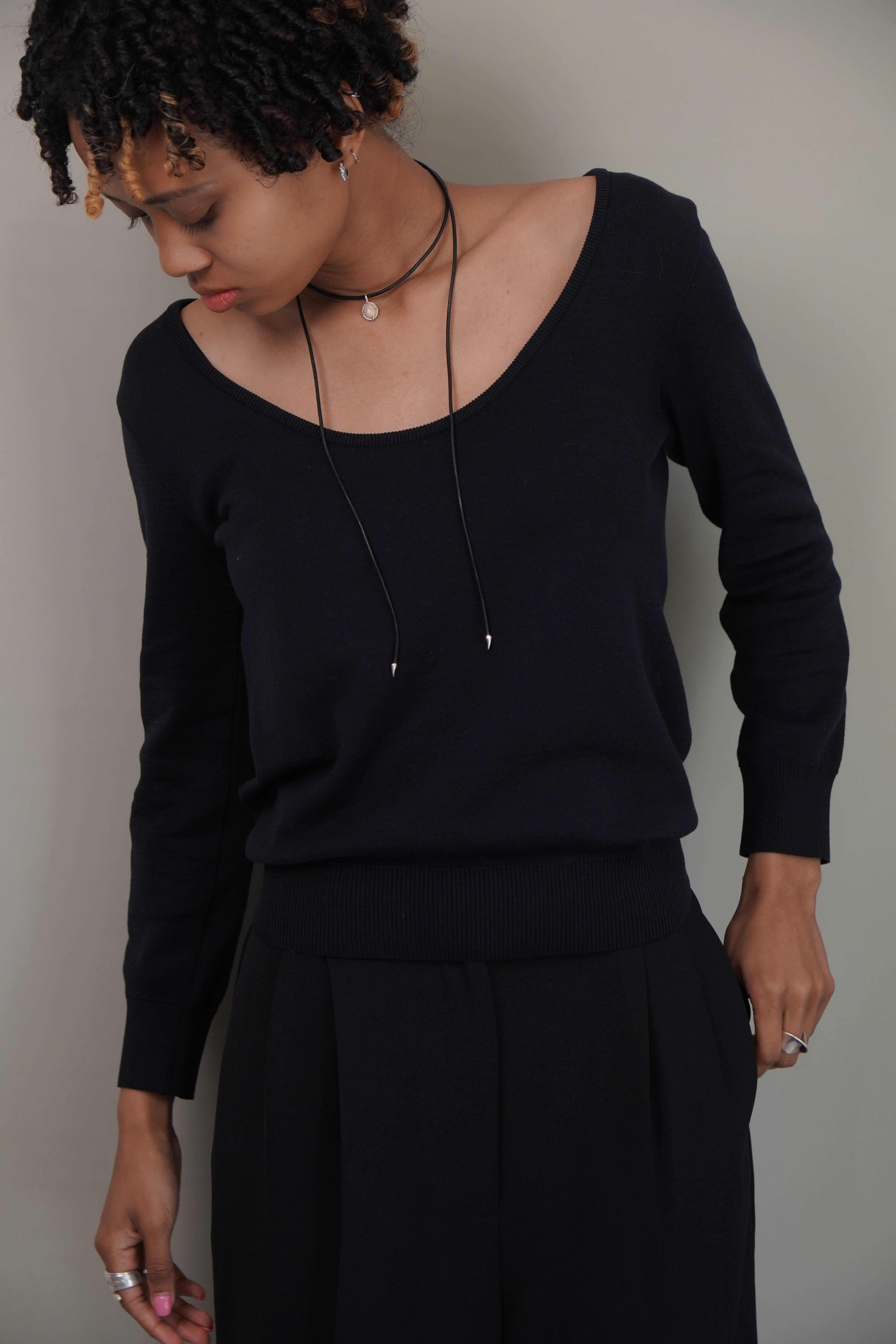 Hesitation Black leather code