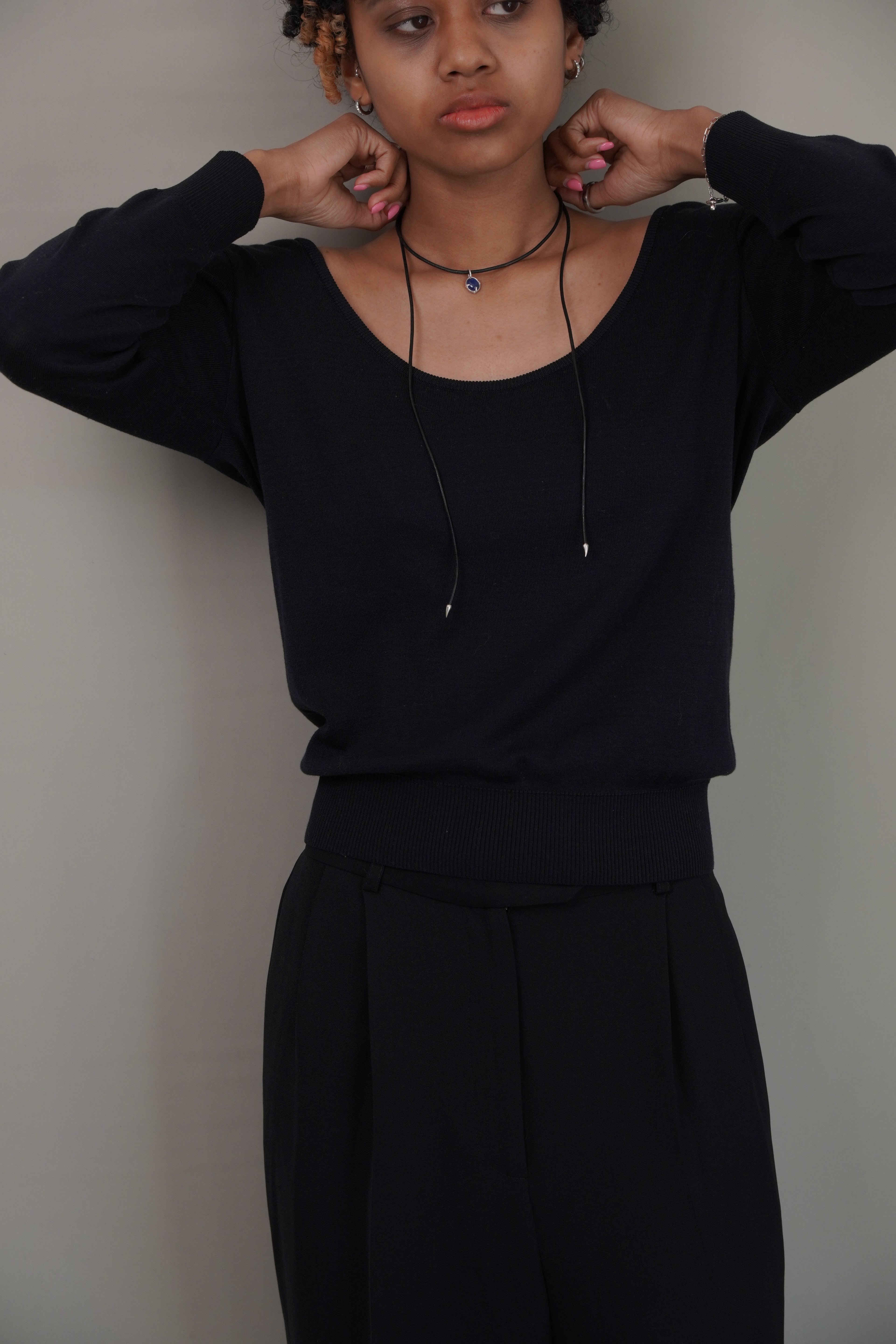 Hesitation Black leather code