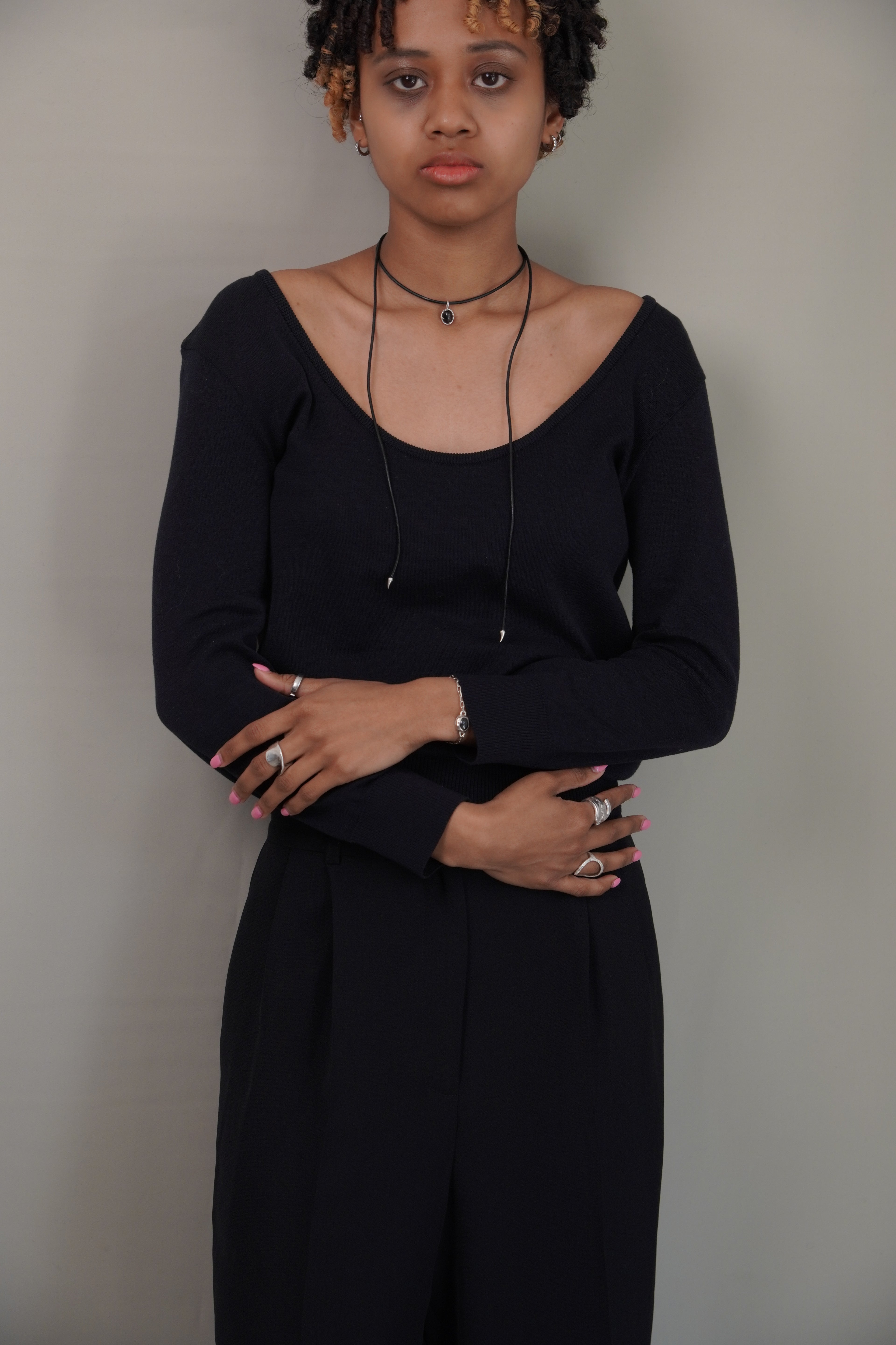 Hesitation Black leather code