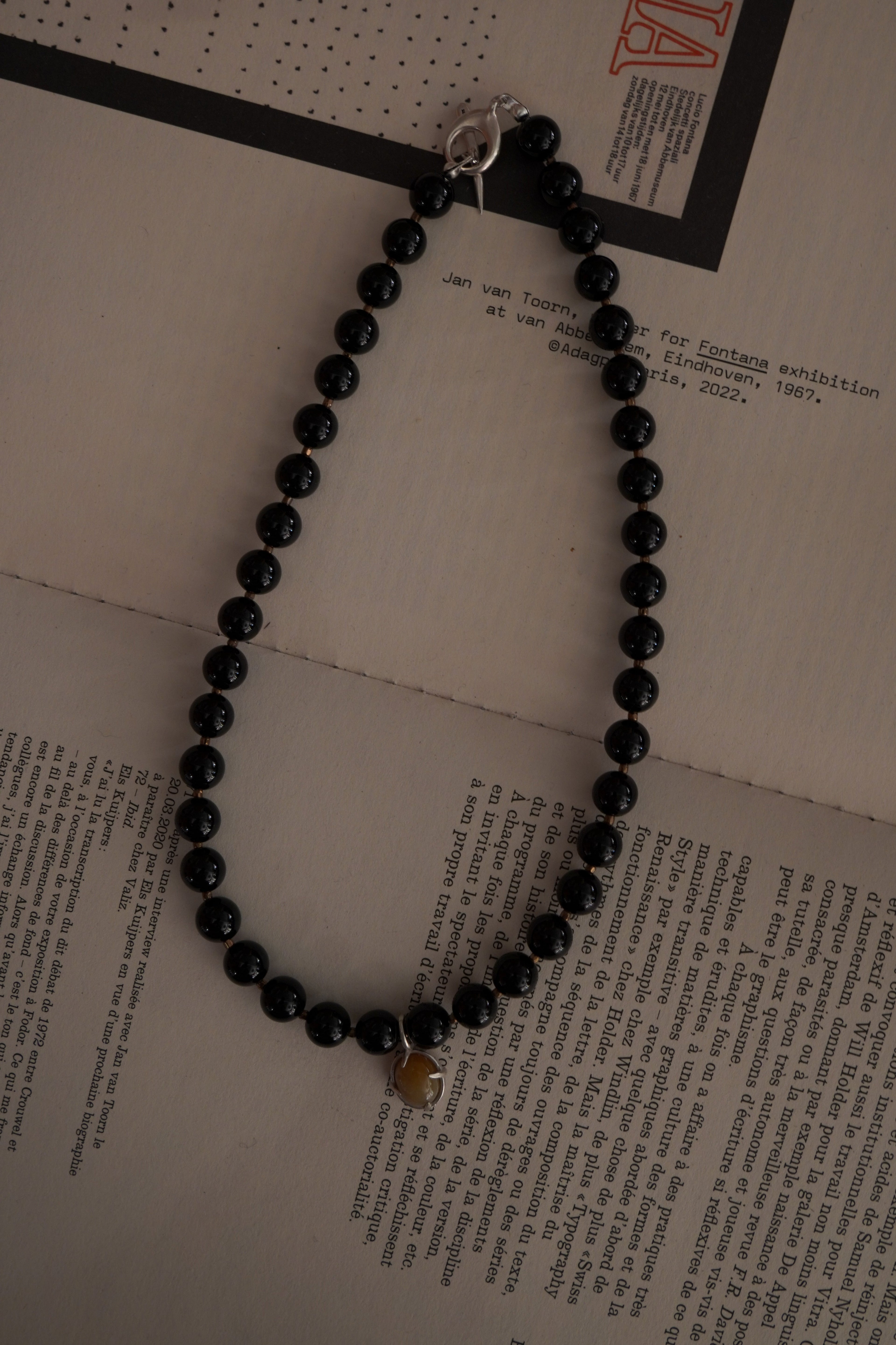 Hesitation "Onyx" necklace