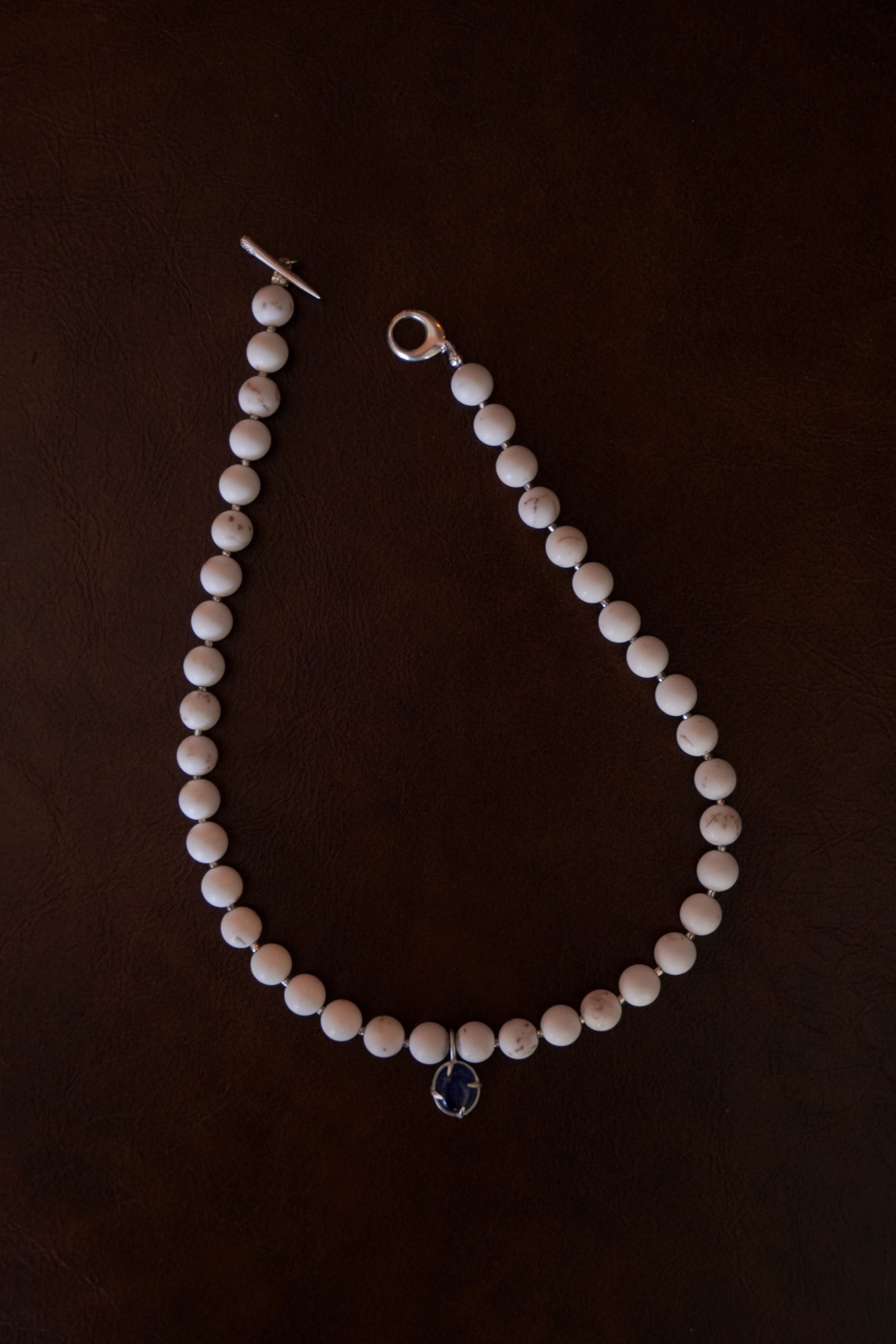 Hesitation "Magnesite" necklace