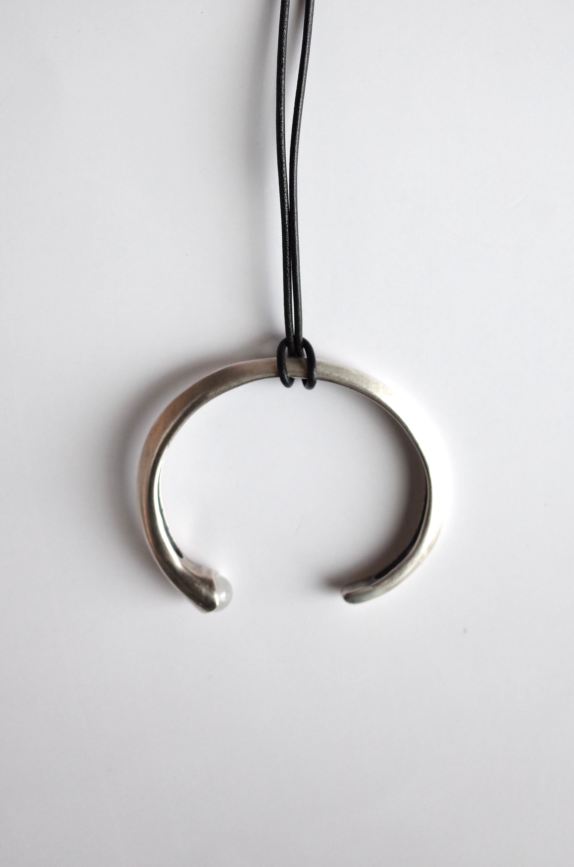 HOOF PENDANT