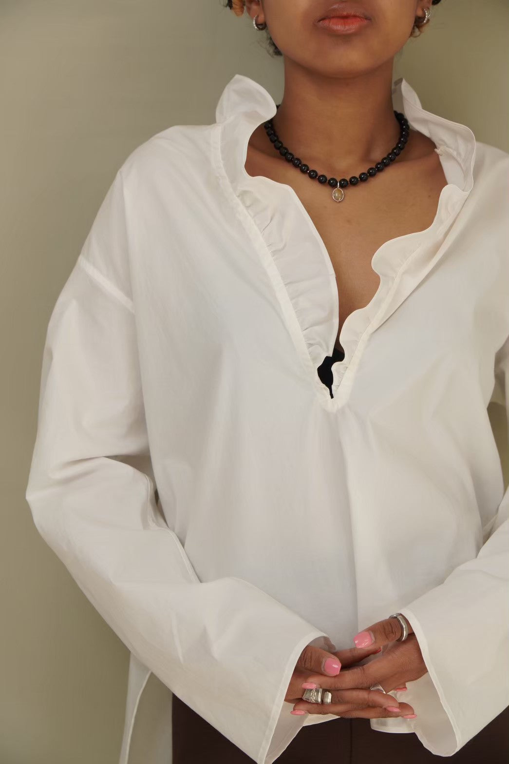 Hesitation "Onyx" necklace