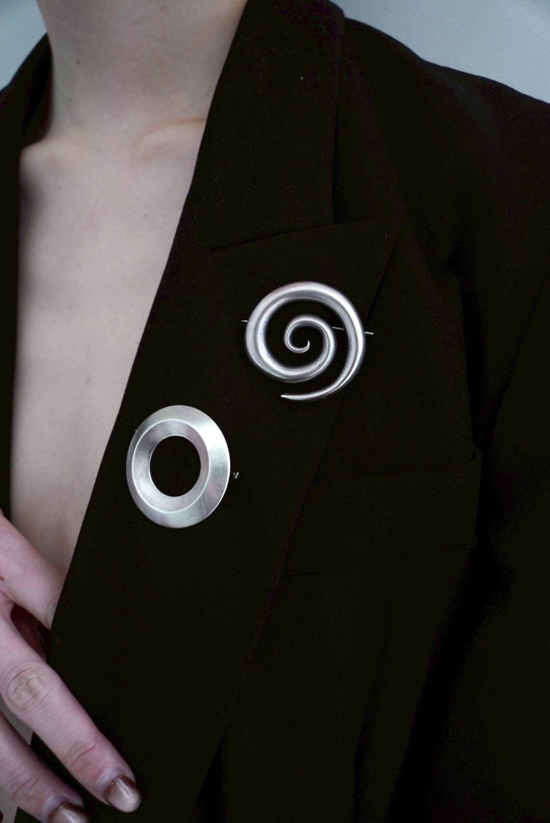 SWIRL PENDANT
